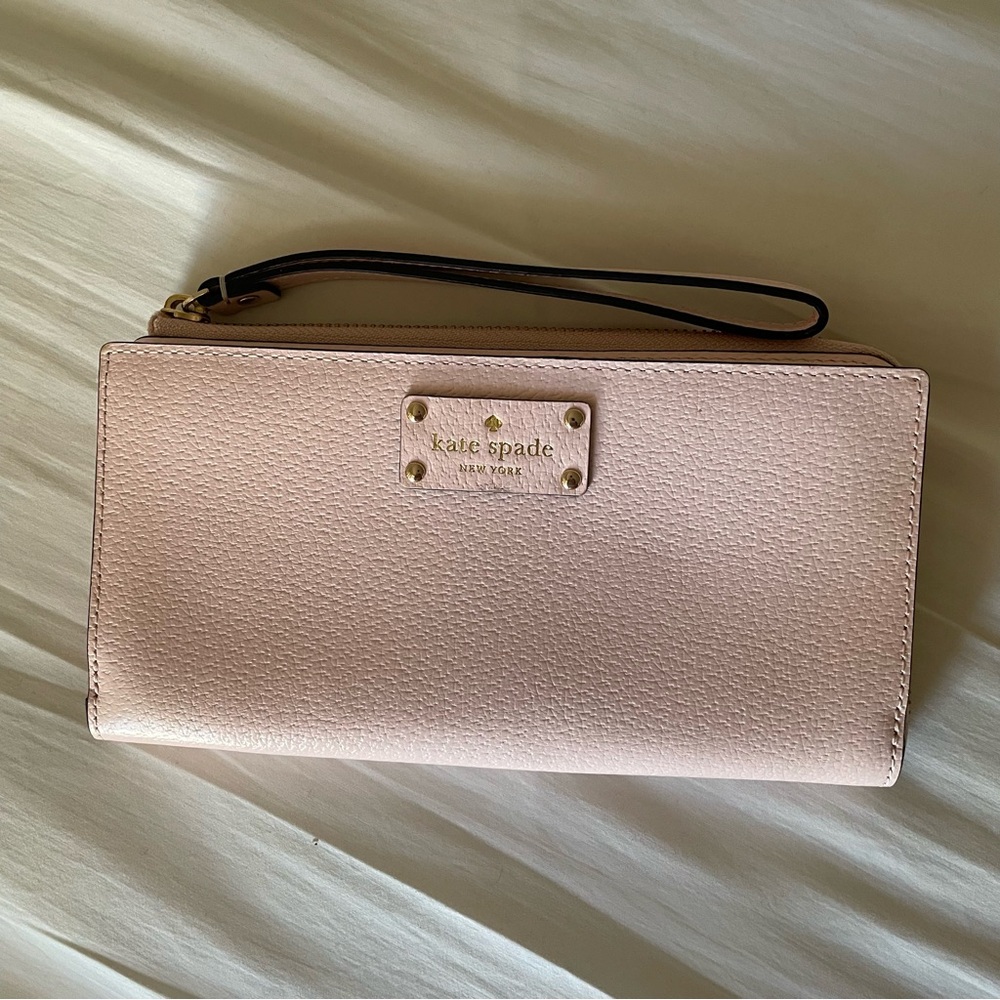 Kate Spade Leather Wristlet